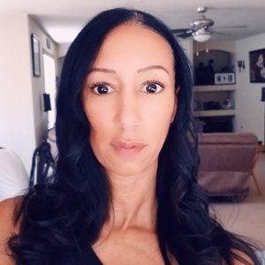 Meet your Posher, Nikki